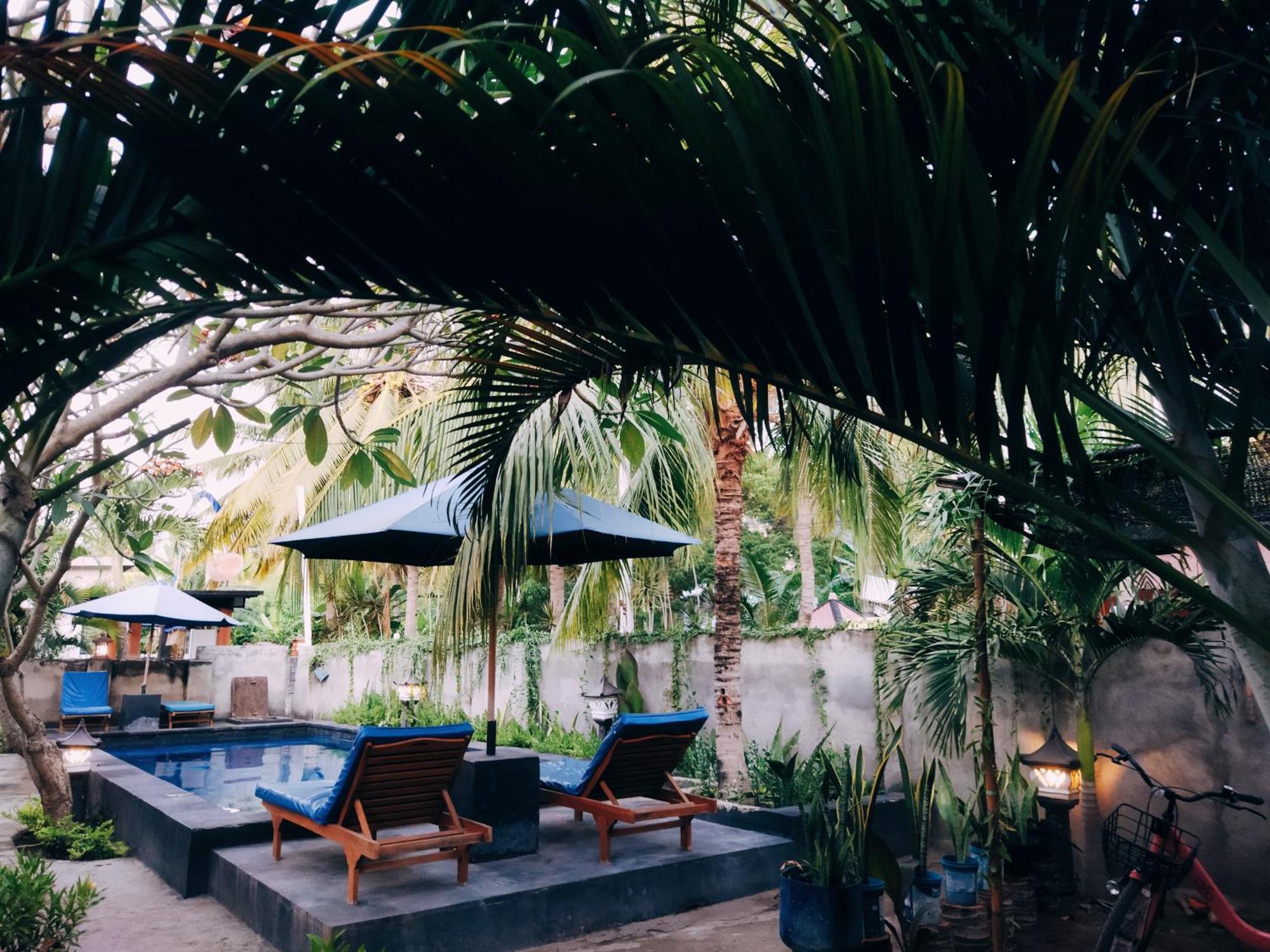 Balengku Homestay กิลิไอร์ ภายนอก รูปภาพ