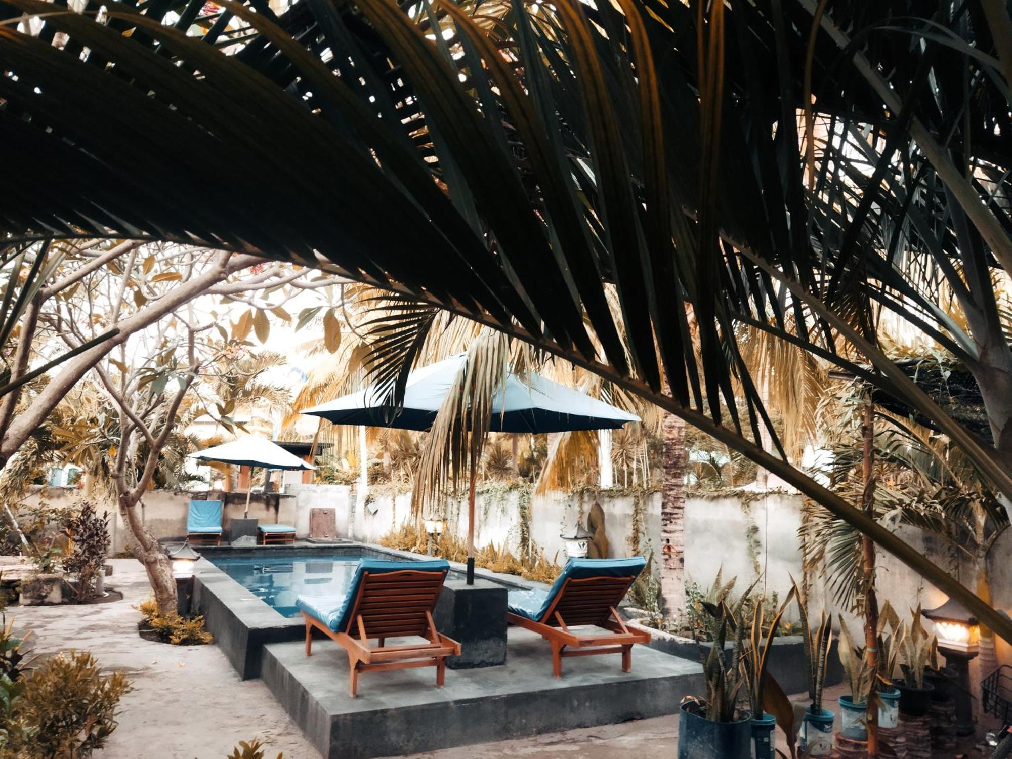 Balengku Homestay กิลิไอร์ ภายนอก รูปภาพ